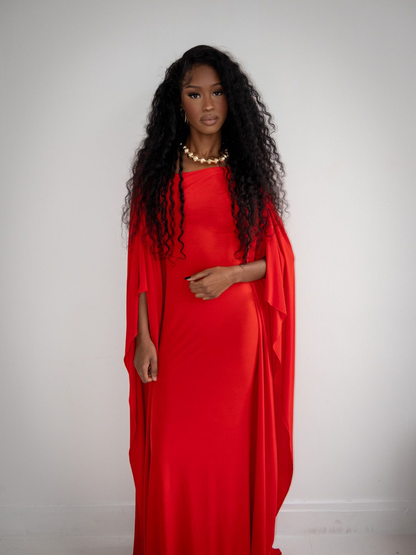 Naya Dress – Élégance & Charisme