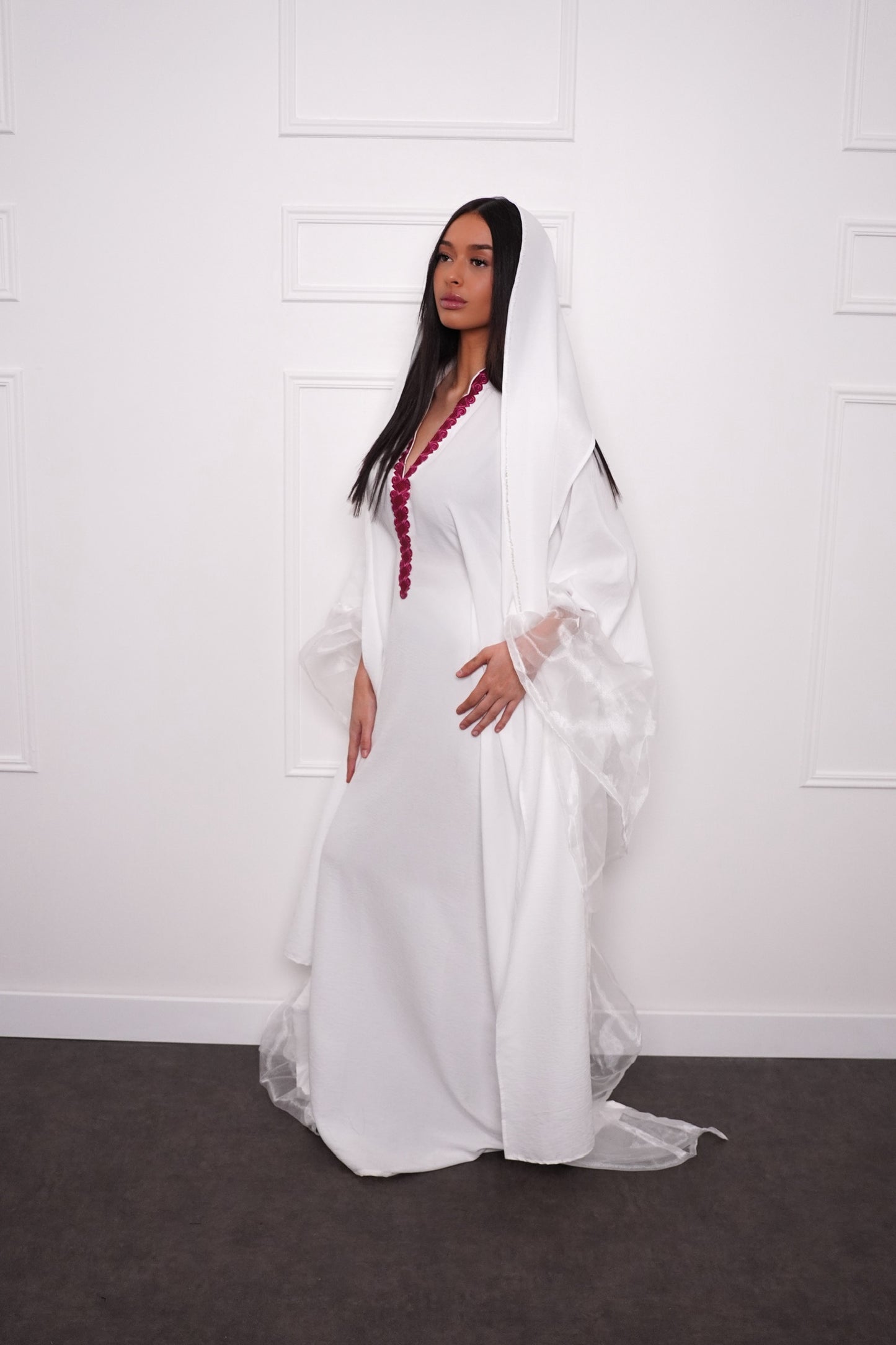 Hasna Dress – Élégance & Raffinement Artisanal