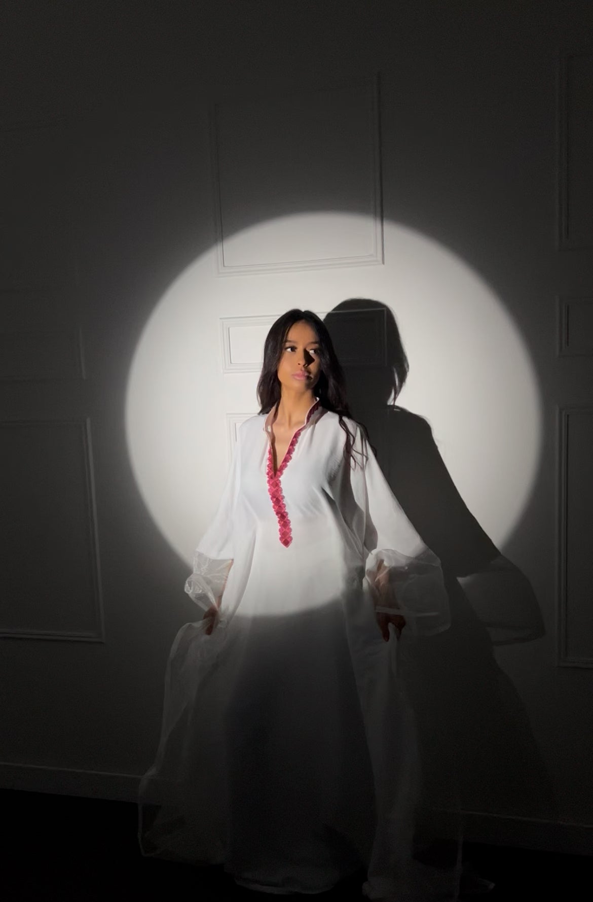 Hasna Dress – Élégance & Raffinement Artisanal