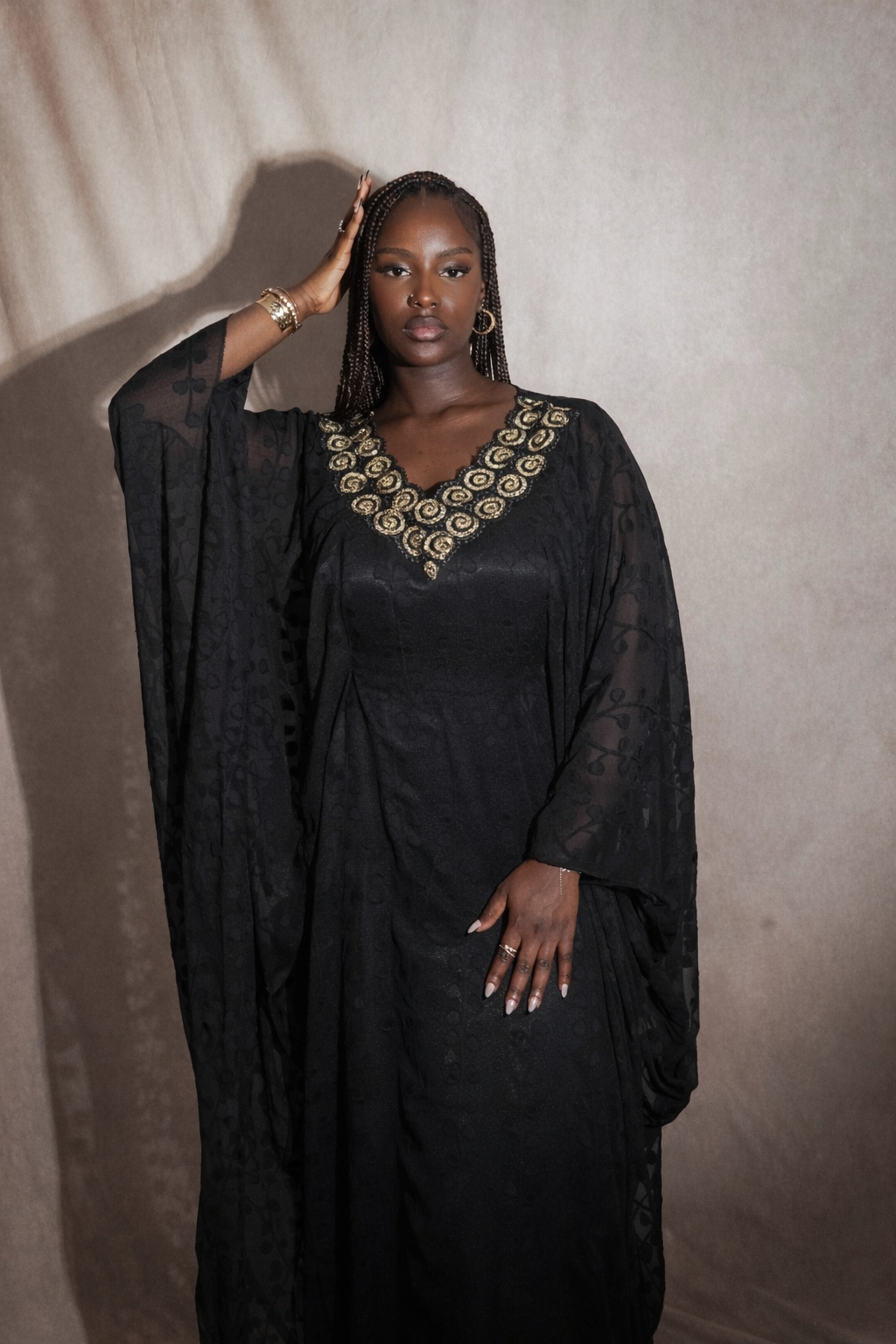 Lilya Set face – ensemble africain noir et dorée Maison Kemeti
